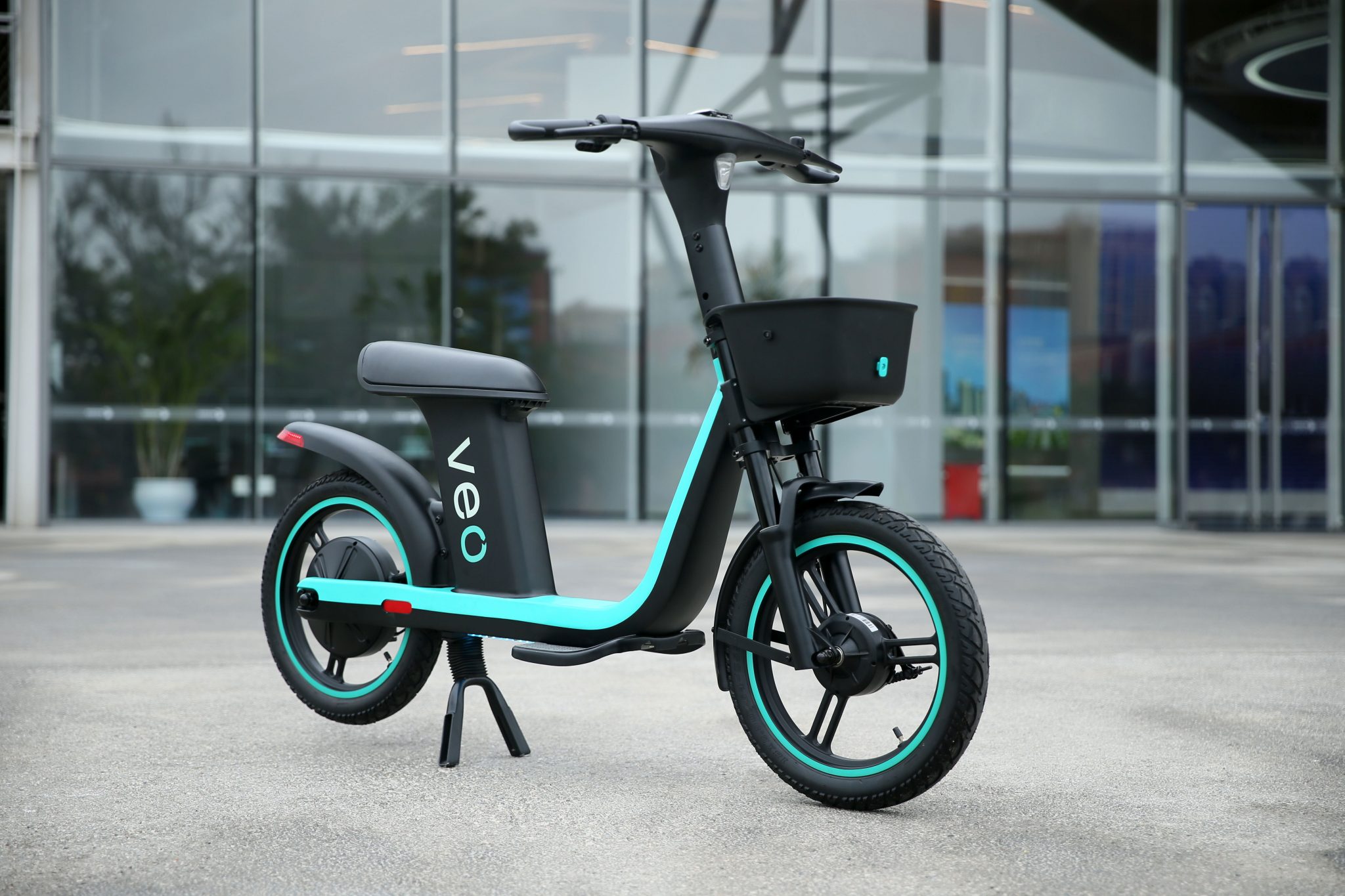 Meet the Cosmo 2 Veo's Newest Seated EScooter Veo Micromobility